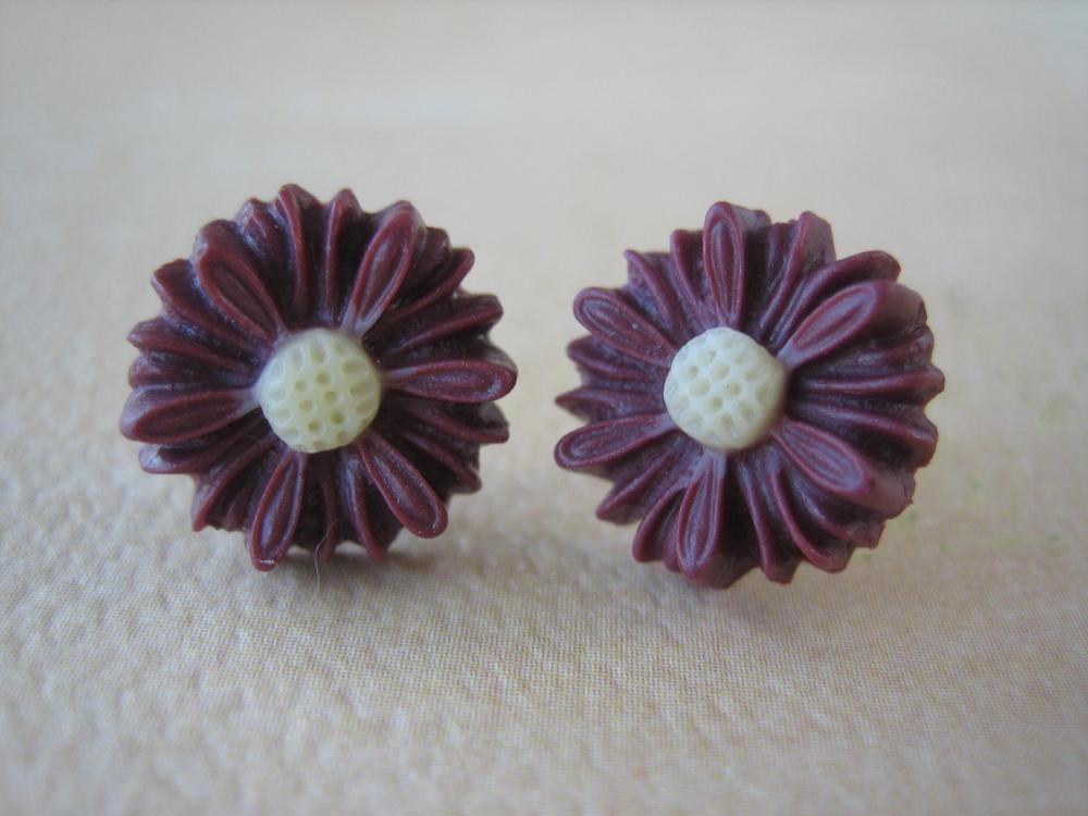 Daisy Earrings - Burgundy - Jewelry by FIVE